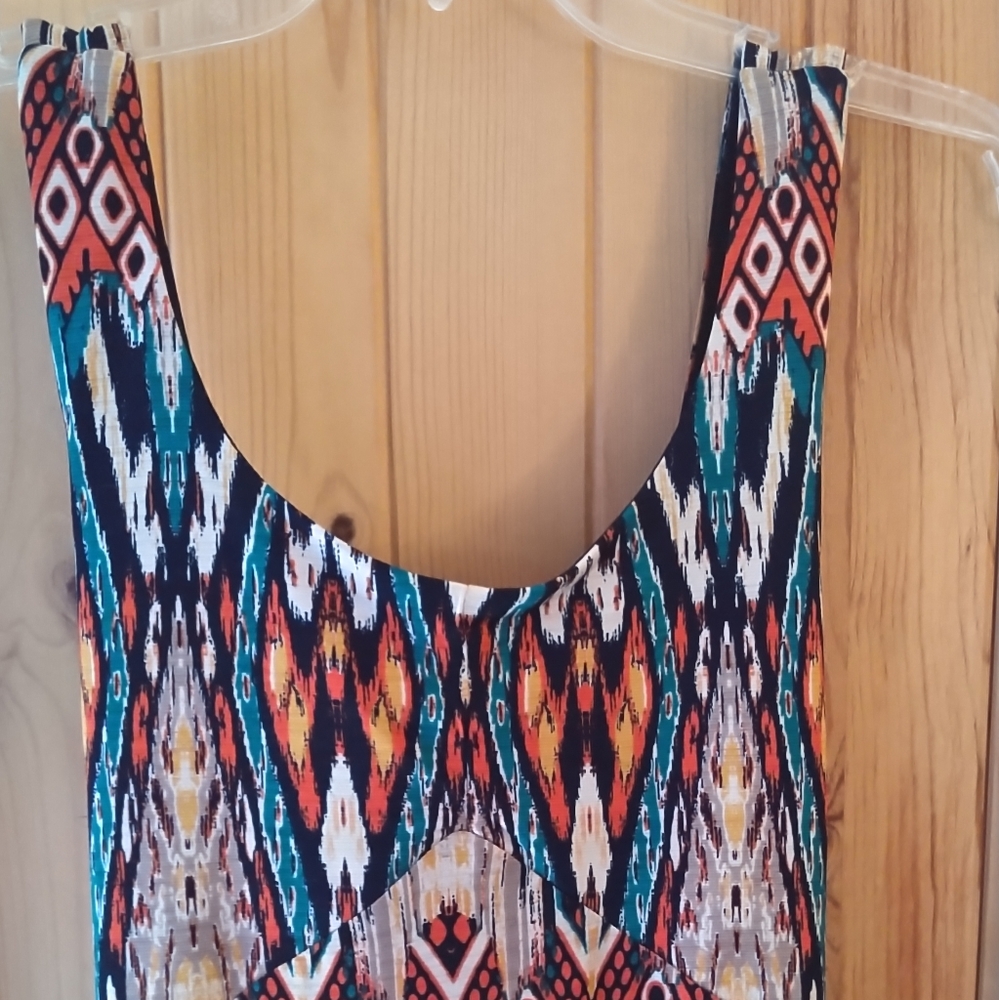 Forever 21 maxi dress with cut out back